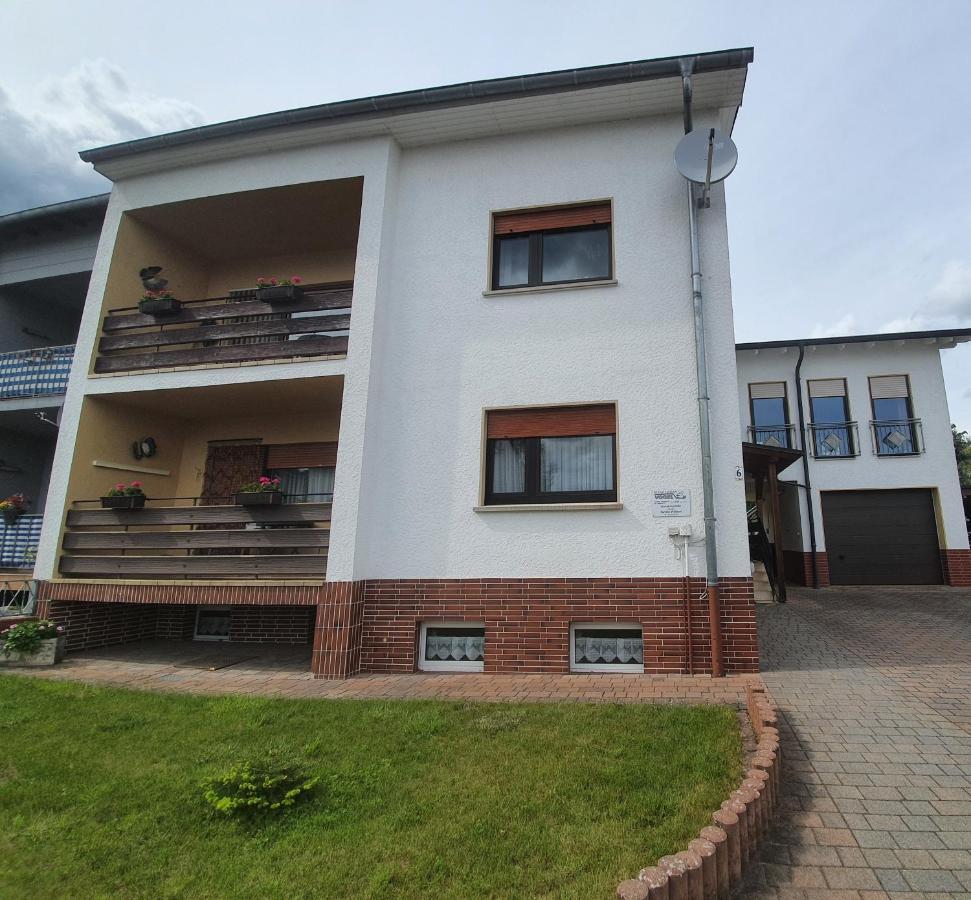 Ferienwohnung Woelbert Altendiez エクステリア 写真